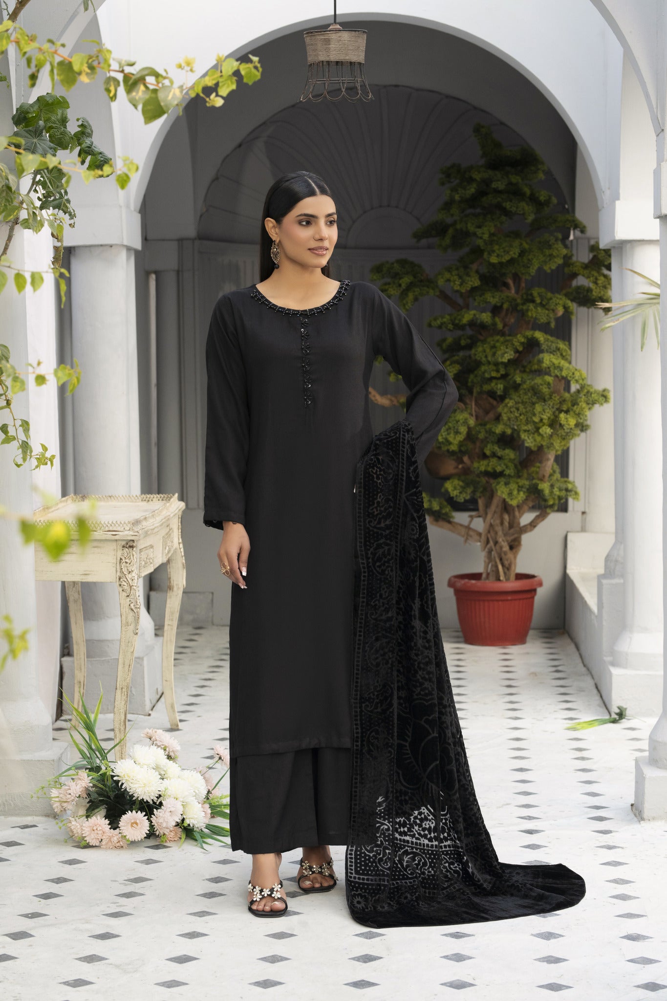 Black| Dhanak suit