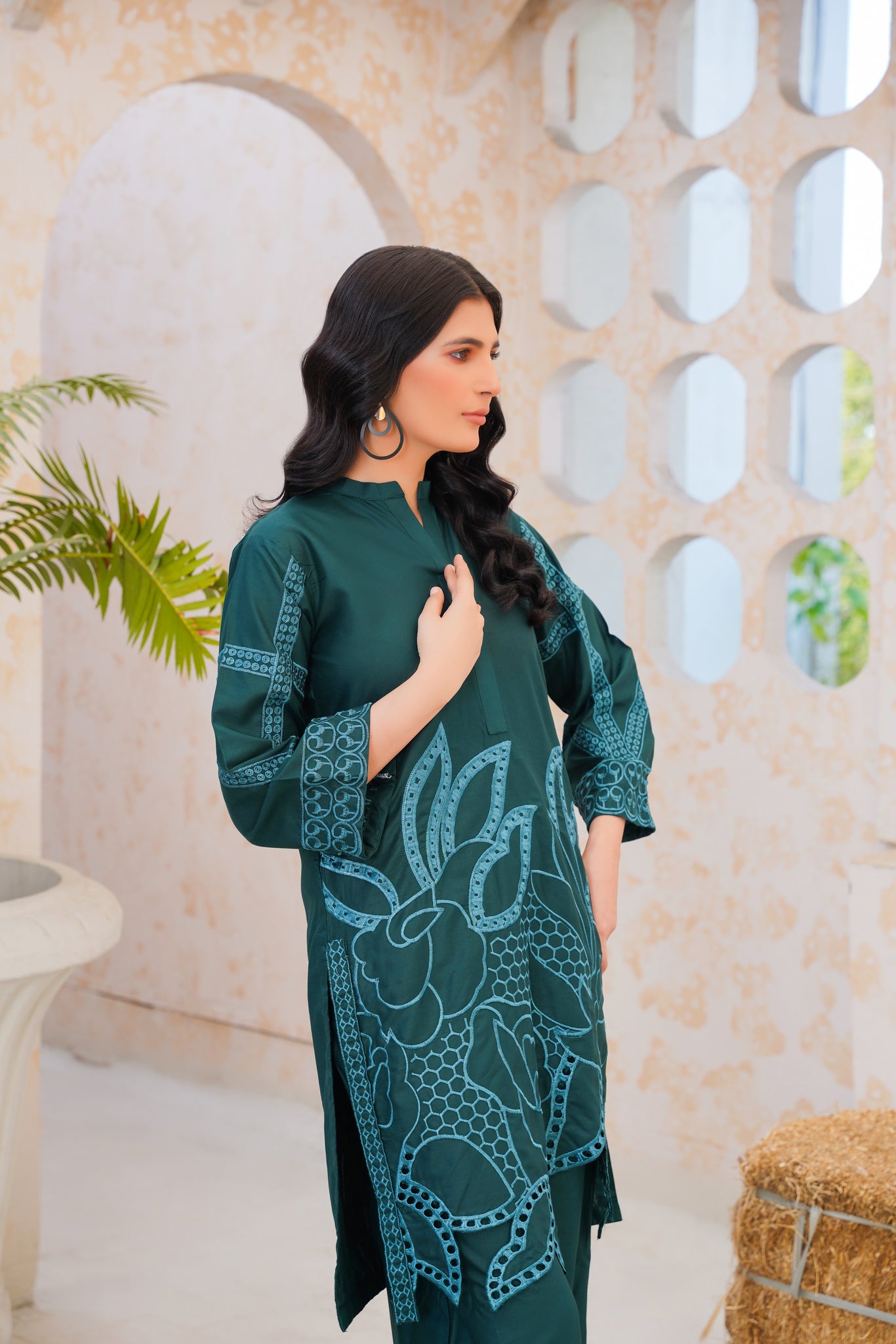 Yasha 2Pc - Embroidered viscose Dress