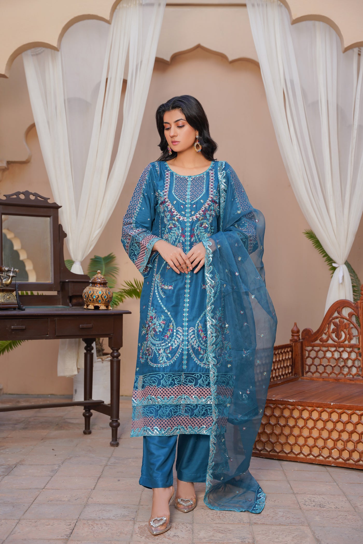 Aina 3Pc - Embroidered Linen suit