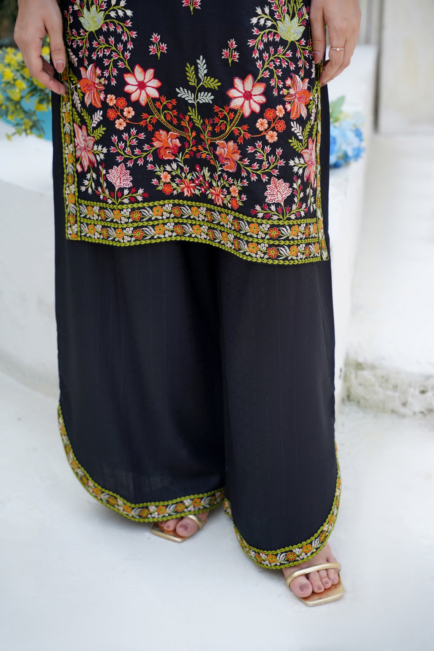 Midnight Blossom – Black Embroidered 2Pc Suit