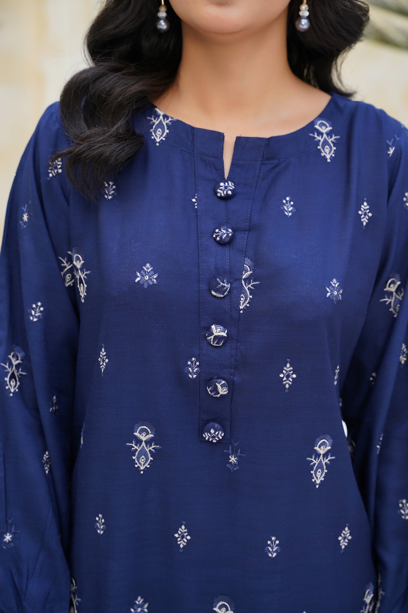 Zarina – Midnight Sapphire Charm 2Pc Dhanak Suit”