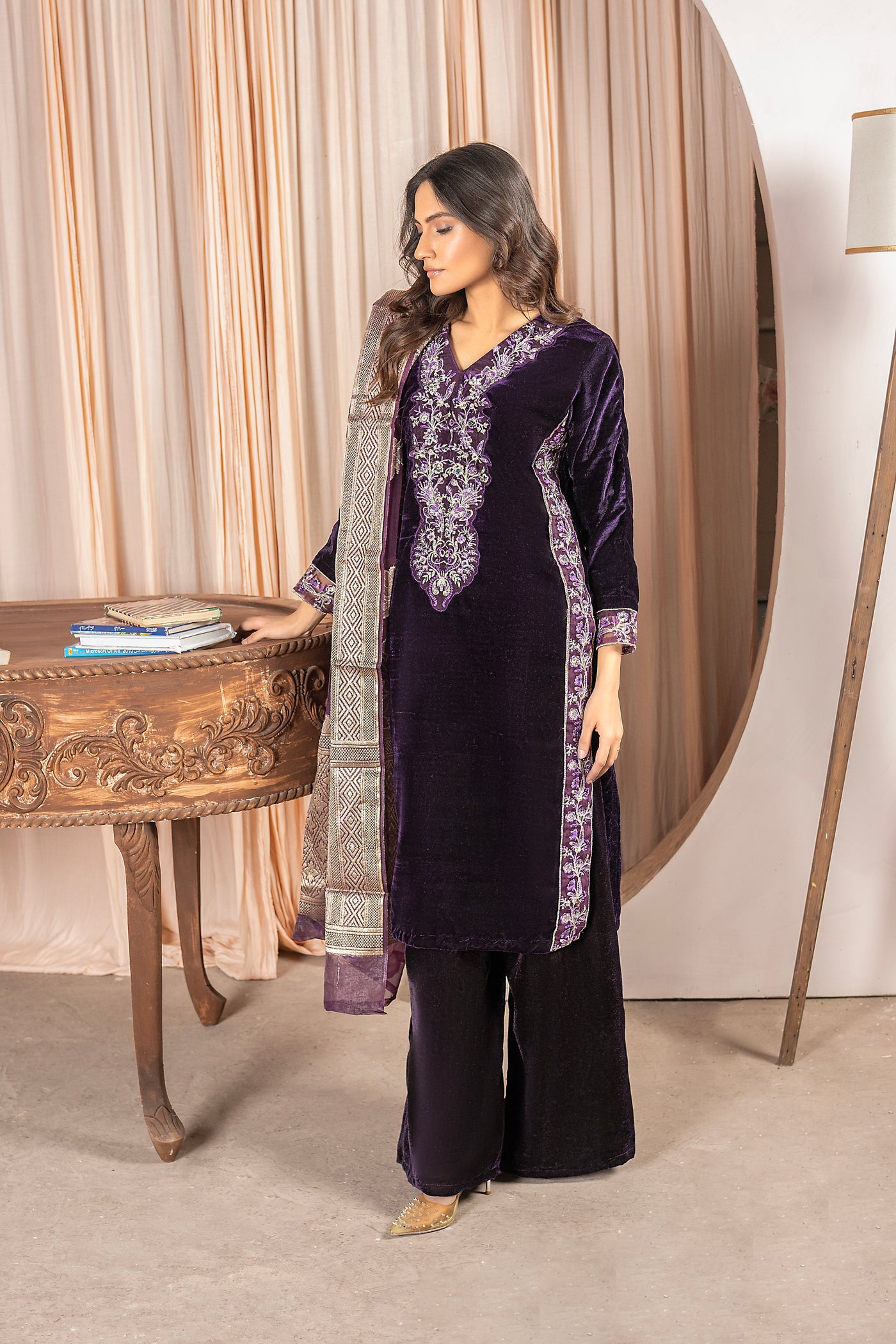 Rang-e-Narm embroidered |velvet Dress