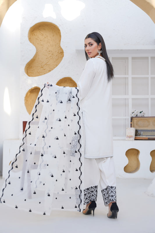 SAORIE 3PC  - Embroidered PRET suit
