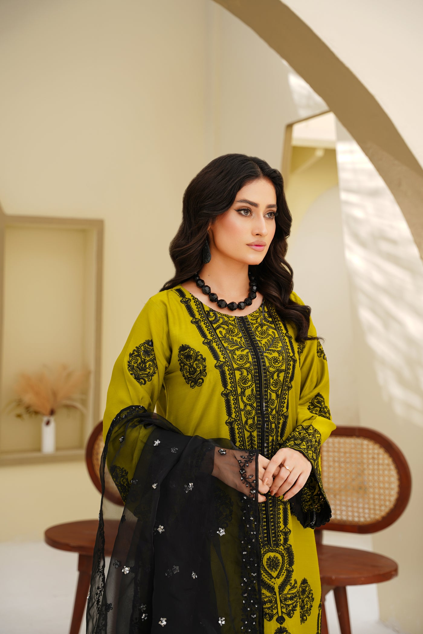Olive Majesty – Black Embroidered Viscose 3Pc Suit