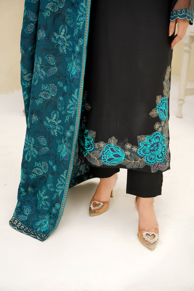 Noore – Black & Teal Blue Dhanak Suit