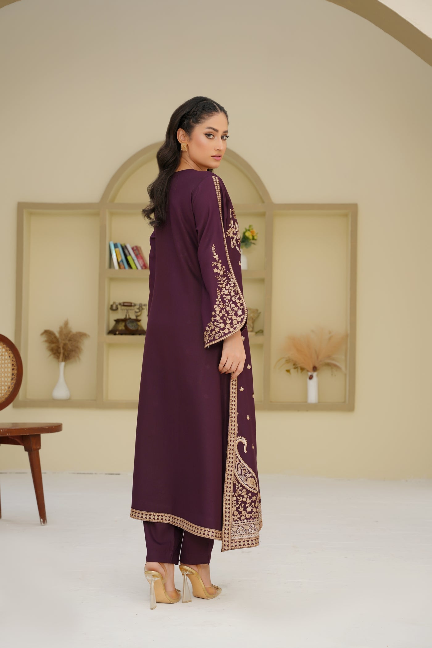 Mahira – Plum Gold Embroidered Pc Suit