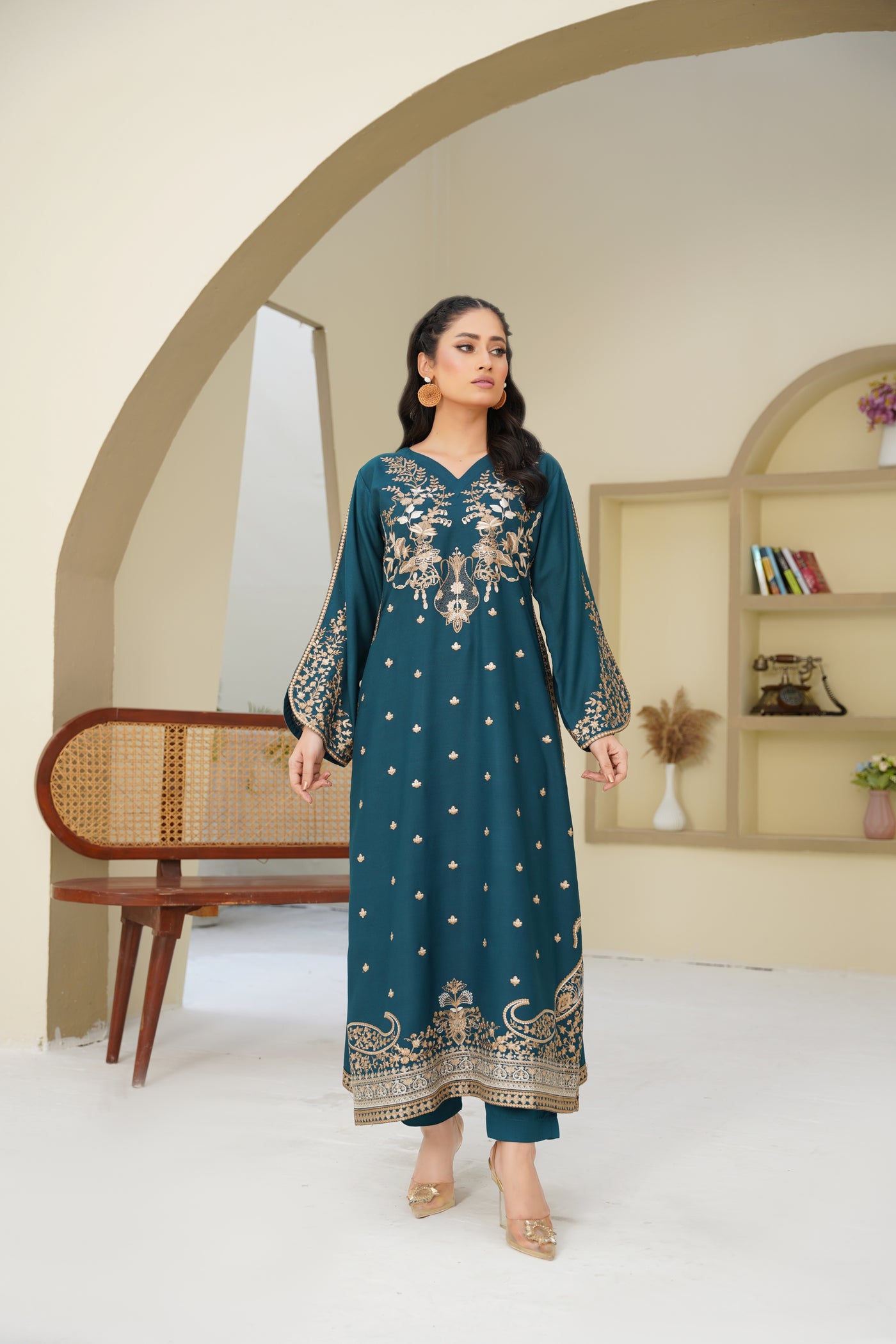 Mahira – Plum Deep Embroidered Pc Suit