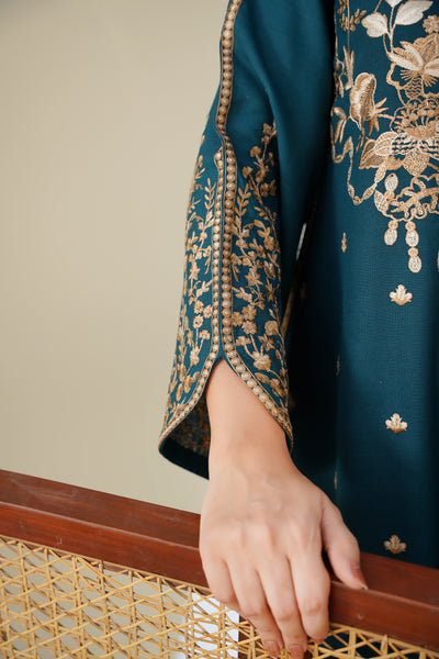 Mahira – Plum Deep Embroidered Pc Suit