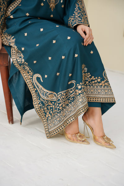 Mahira – Plum Deep Embroidered Pc Suit