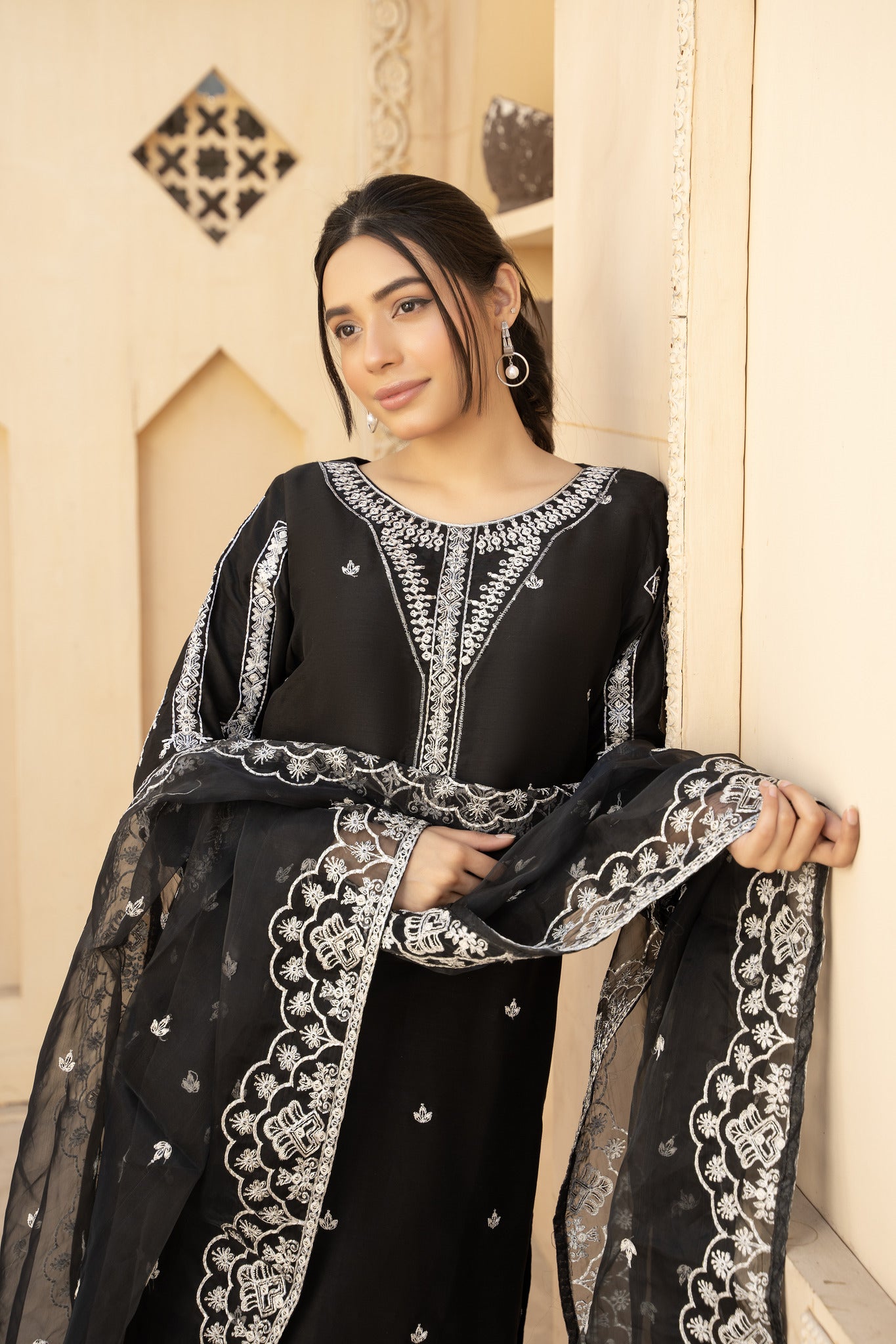 jade Black | 3pc stitched suit