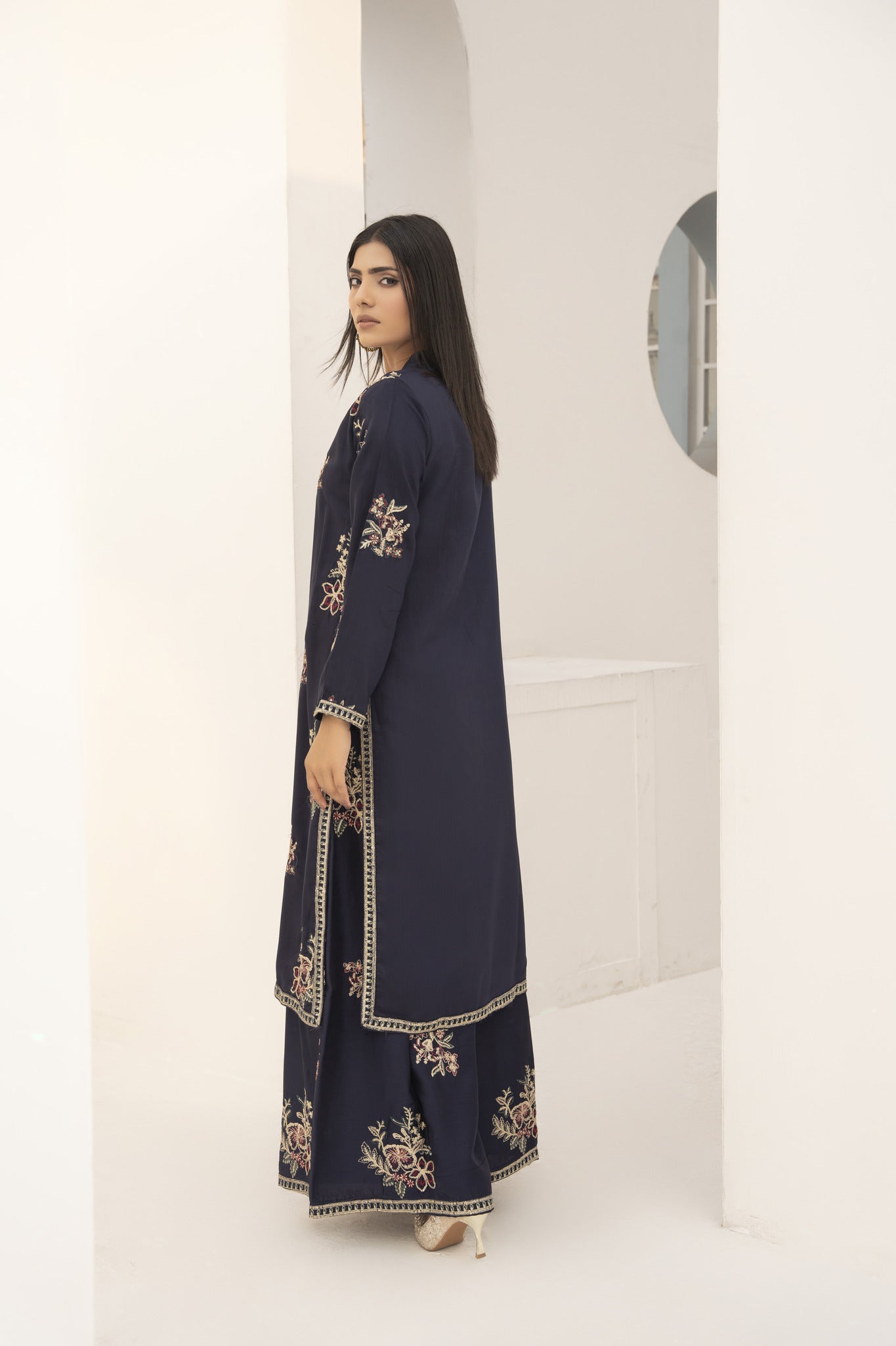 Rhea 2pc | embroidered set