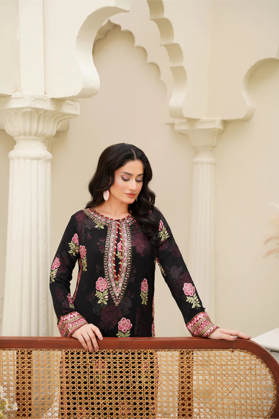 Zeenat – Noir Bloom Luxe 2Pc Chiffon Suit